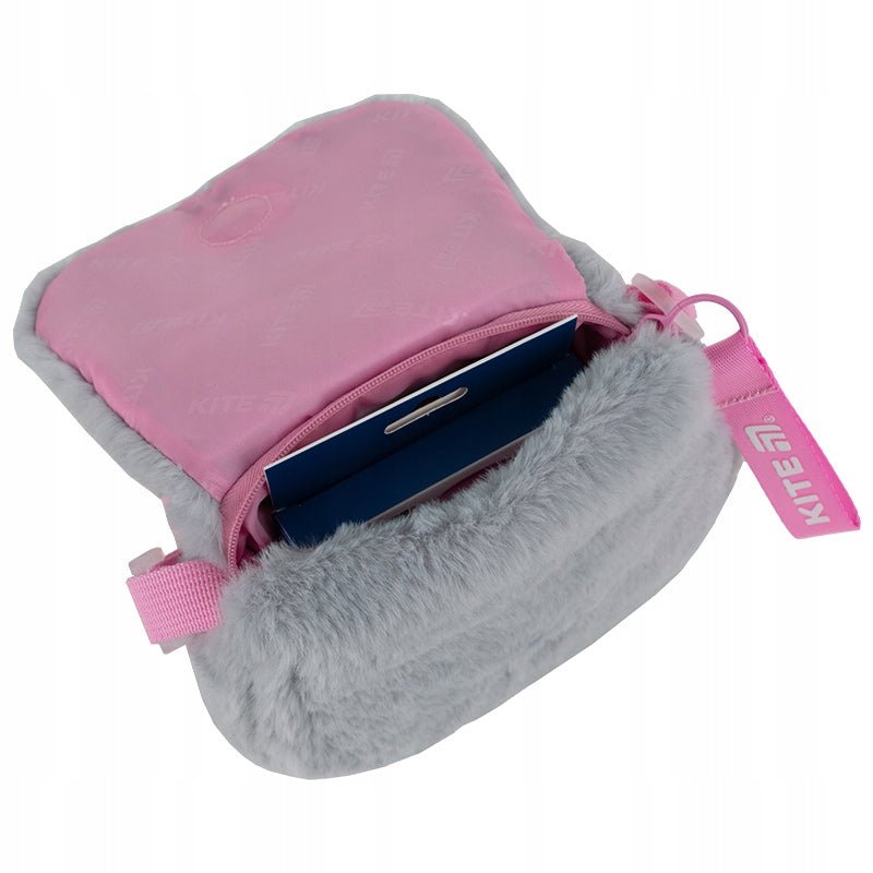 a3fd550e673fe94182a03b766ff4856a