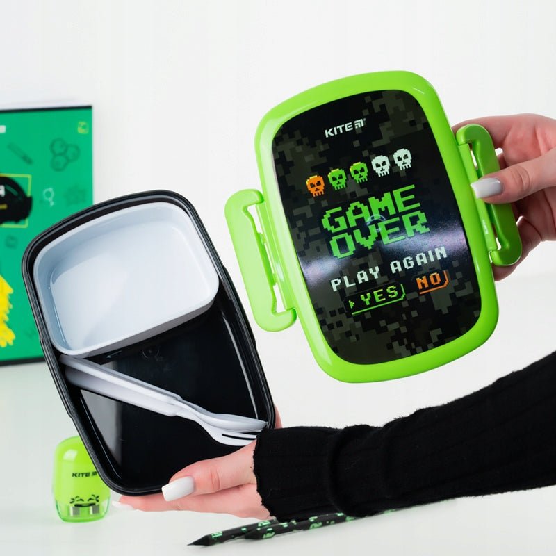 Lunch box ze sztućcami i mini pojemnikiem 750 ml Game over