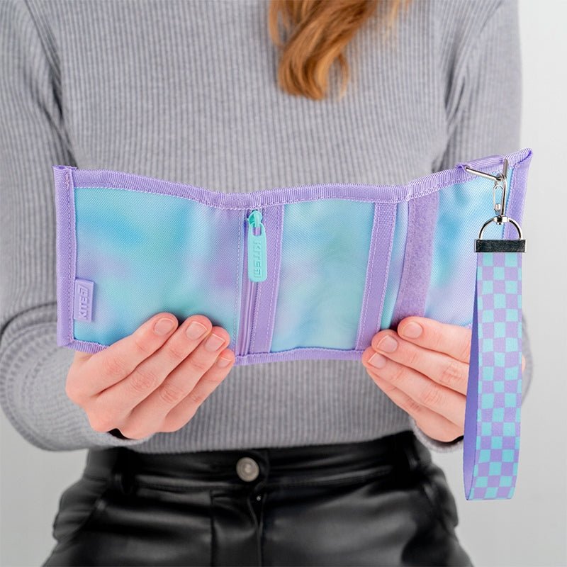 Portfel dziecięcy na rzep dla dziewczynki zielony zawieszka Kite