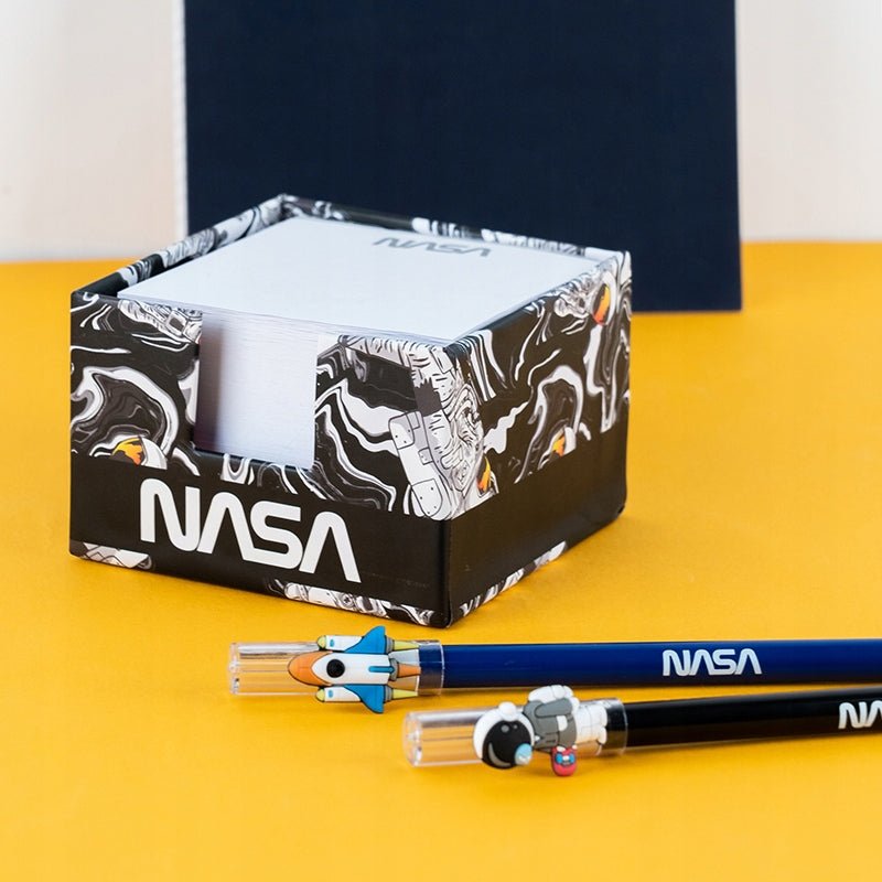 Kostka bloczek na notatki Nasa