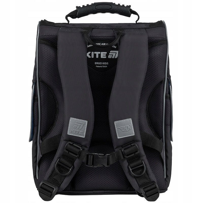 Sztywna konstrukcja tornistra Kite Education – widok ogólny