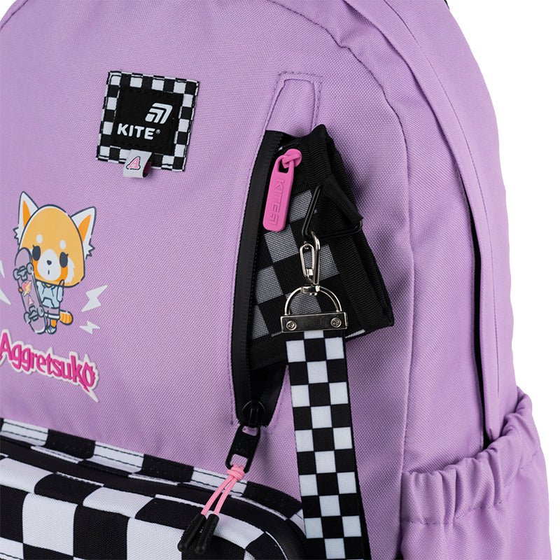 2 małe przednie kieszenie na zamek