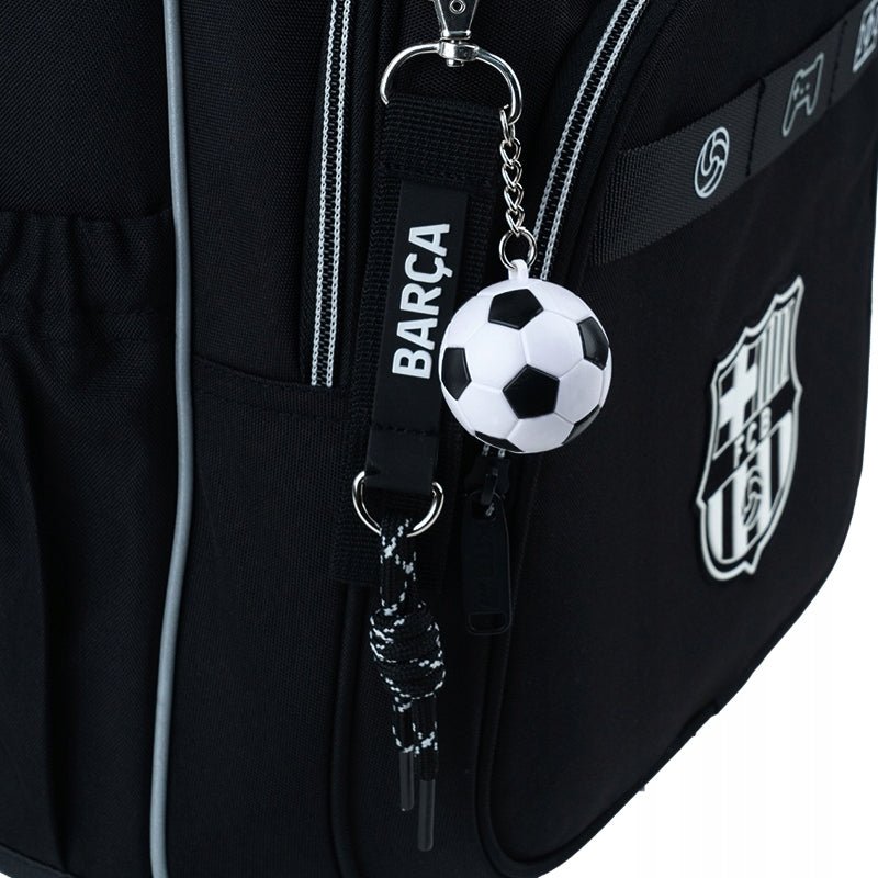 Plecak Kite FC Barcelona brelok z paracordu