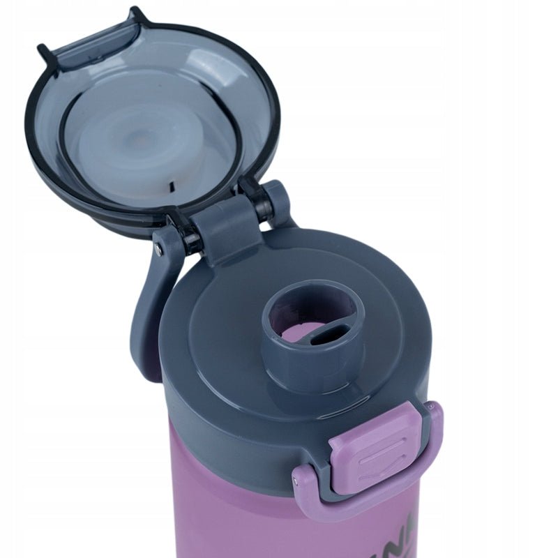 Bidon Kite z ustnikiem i słomką – zbliżenie na ustnik