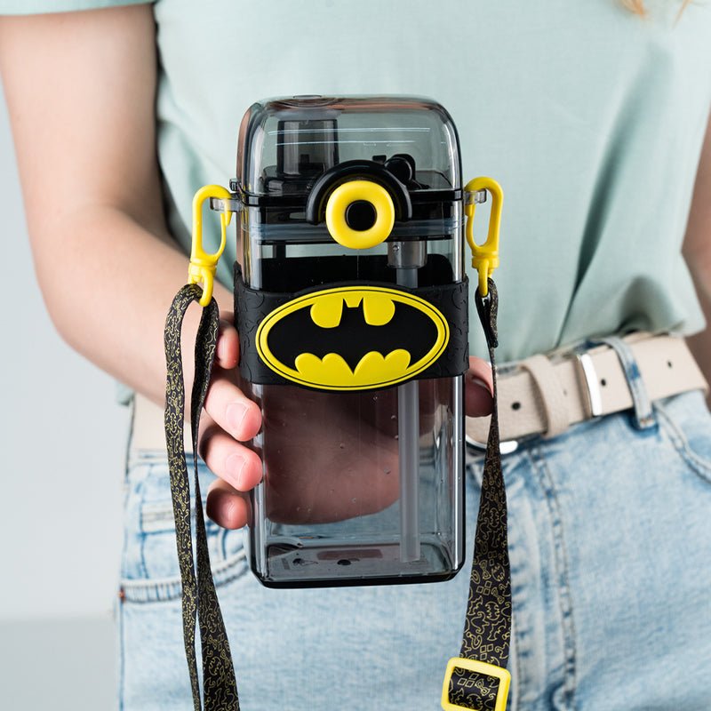 Butelka na wodę z ustnikiem dla dzieci 500 ml DC Batman