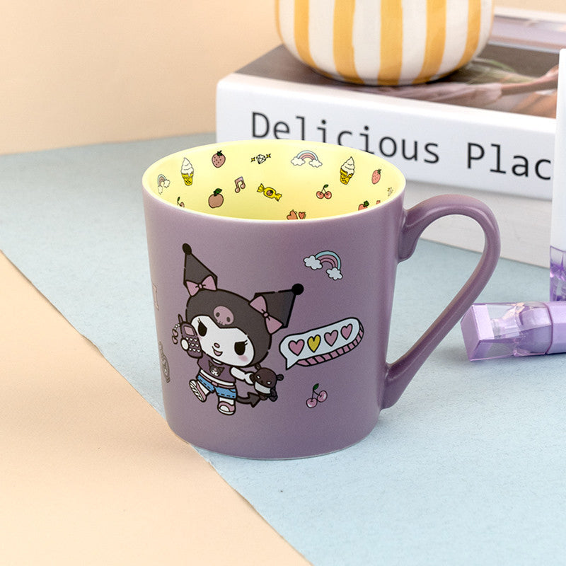 Ceramiczny kubek Kuromi, który dodaje stylu każdemu napojowi.