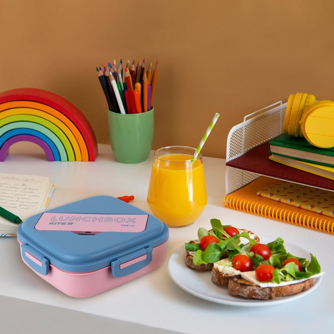 Lunchbox ze sztuccami na 3 komory