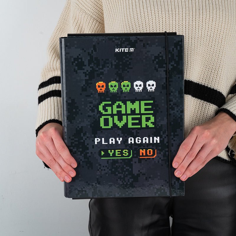 Teczka z gumką A4 czarna Game Over
