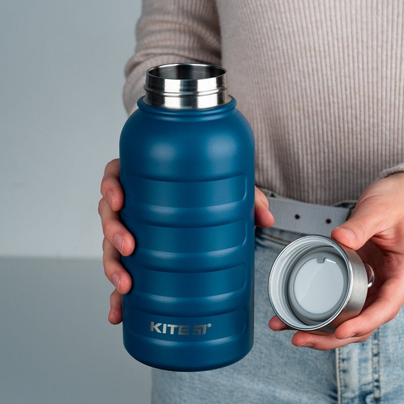 Bidon termiczny na napoje 750 ml niebieski