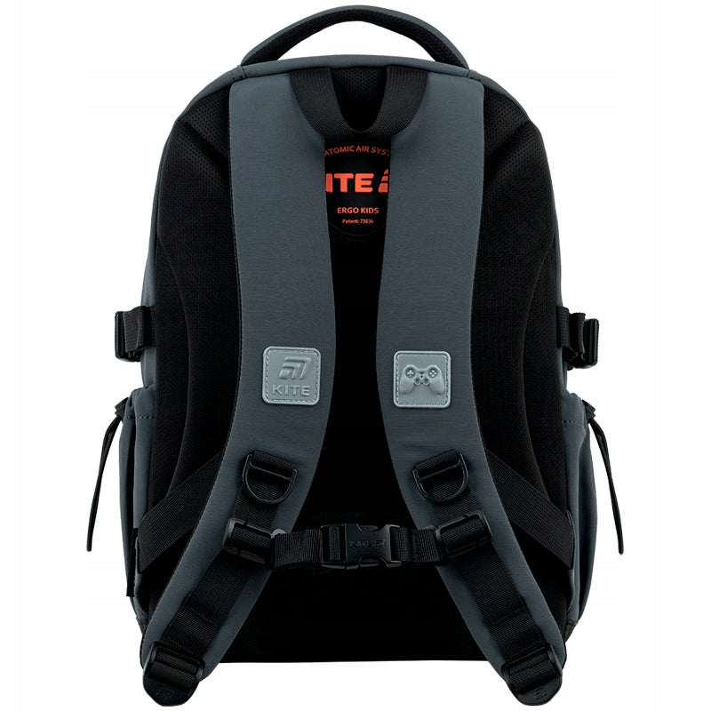 Ergonomiczne szelki w kształcie litery S z regulacją długości.