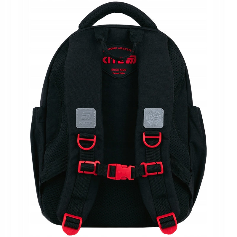 Plecak Kite z pasem piersiowym na dziecku