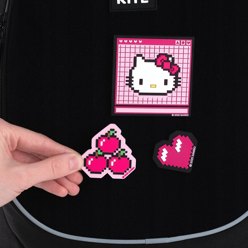 zestaw patchy Hello Kitty do personalizacji plecaka