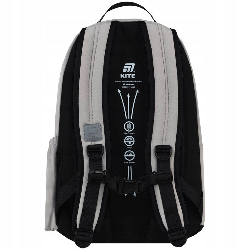 szerokie, wyściełane paski w kształcie litery S – lekkie i wygodne