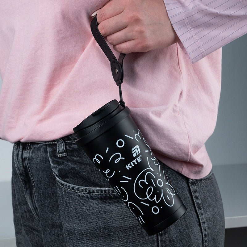 Kubek termiczny na kawę i herbatę z dwoma sposobami picia