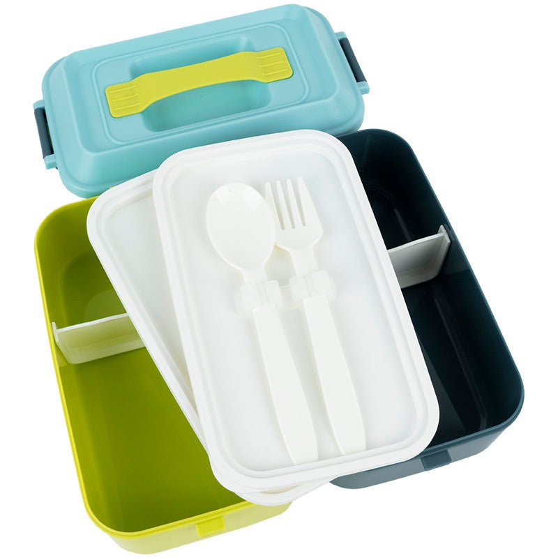 Widok wnętrza - łyżka i widelec w zestawie