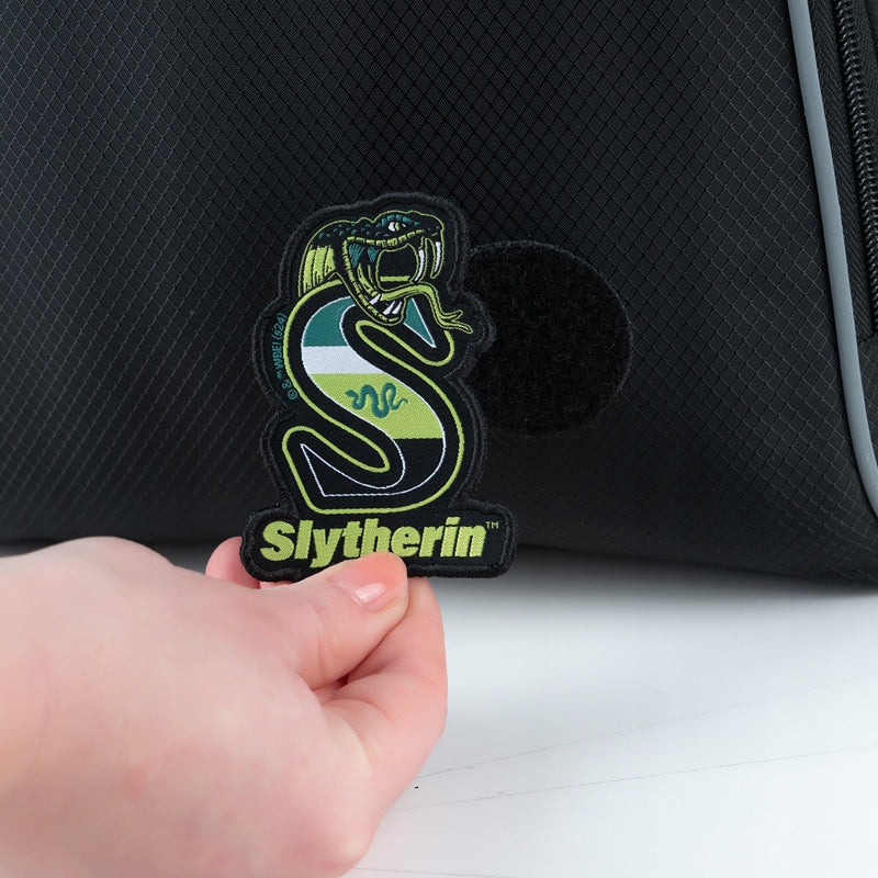 Naszywka 3D Harry Potter Kite trzymana w dłoniach