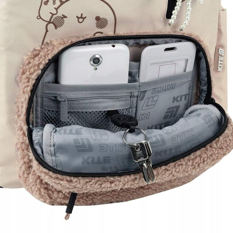 Pojemna przednia kieszeń plecaka Kite Molang z organizerem