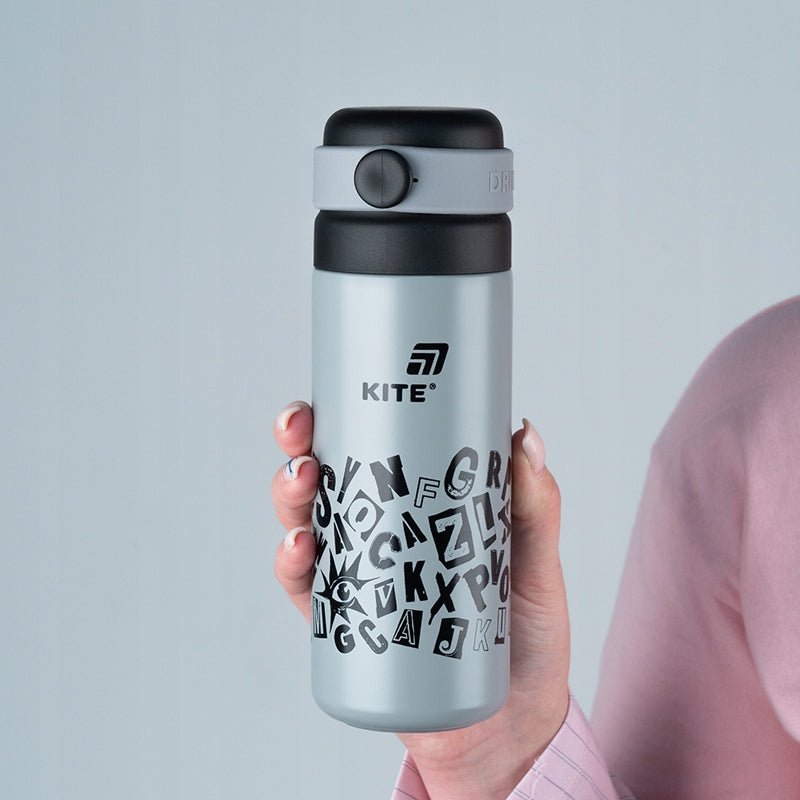 Termos dziecięcy z pokrywką-kubkiem i ustnikiem