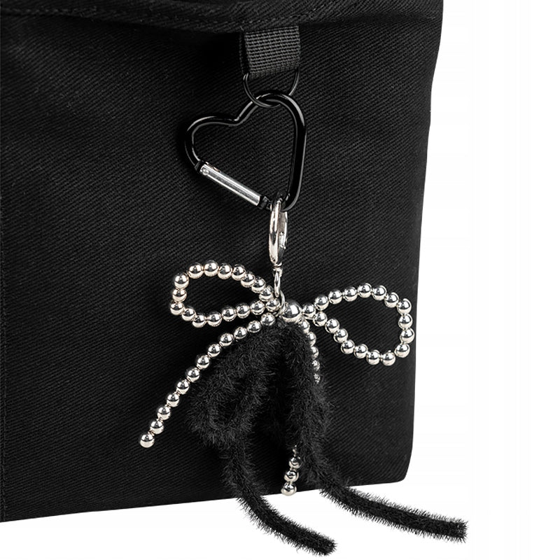 Zdejmowany brelok przy torbie shopper