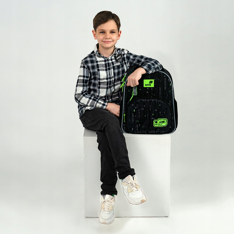 Tornister szkolny ortopedyczny model dla chłopców Digital