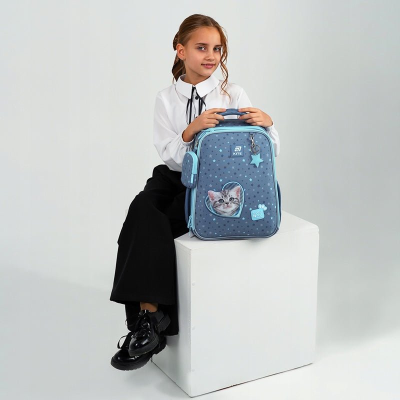 Ortopedyczny tornister Kite z usztywnionym dnem i kieszenią na tablet