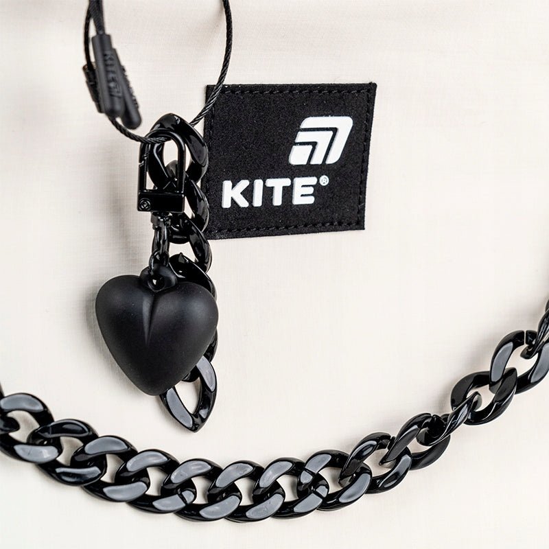 e749aae691ad189c2b27f31ccfe27130