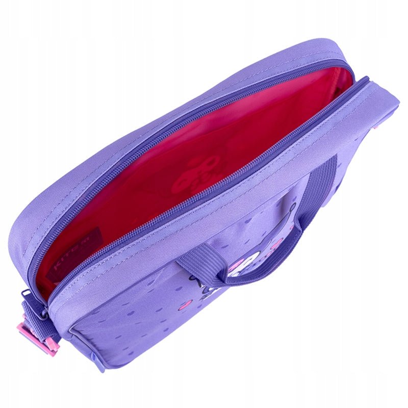 Teczka A4 z regulowanym paskiem – stylowy dodatek, który pomieści wszystkie niezbędne materiały.