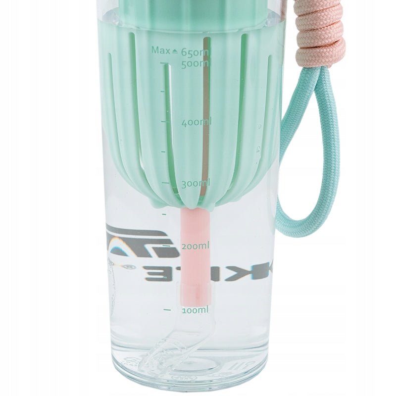 Stylowy bidon z silikonowym pierścieniem i bezpieczną nakrętką