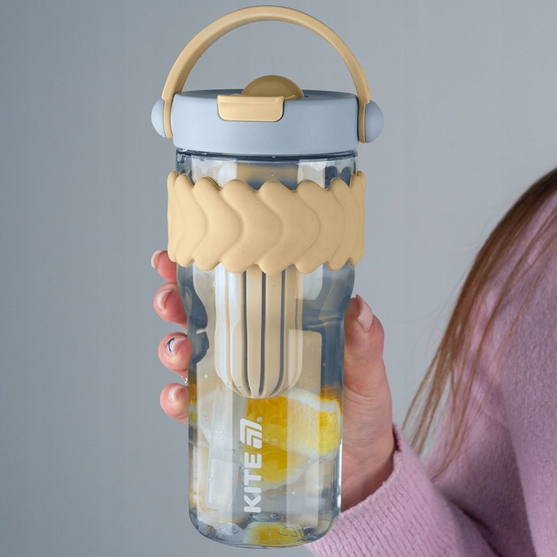 Butelka na wodę z ustnikiem z wkładem na owoce do szkoły 900 ml Kite kup