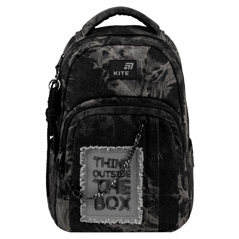 czarny plecak młodzieżowy Kite do szkoły widok ogólny