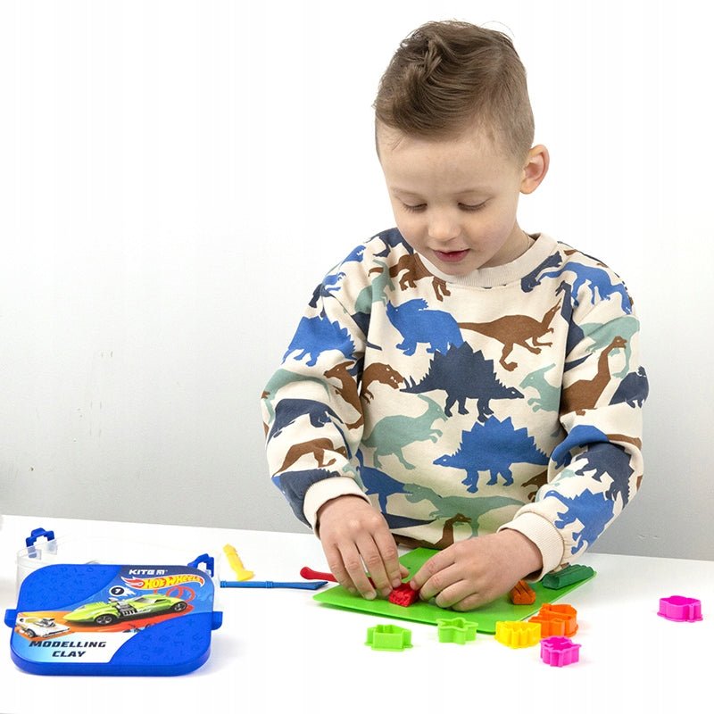 Plastelina w pudełku 7 kolorów i 8 narzędzi Hot Wheels