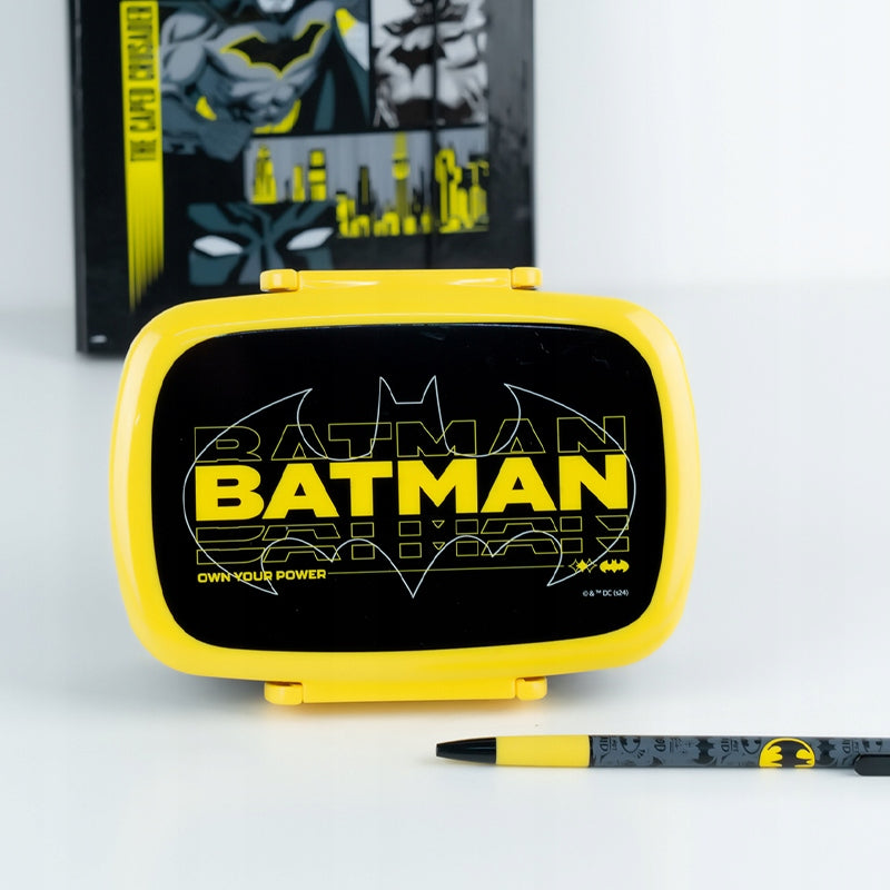 Kanapnik dla chłopca ze sztućcami i mini pojemnikiem 750 ml DC Batman