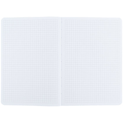 Papier w kratkę 5x5 mm Axent – zbliżenie na strukturę arkuszy i precyzyjne linie.