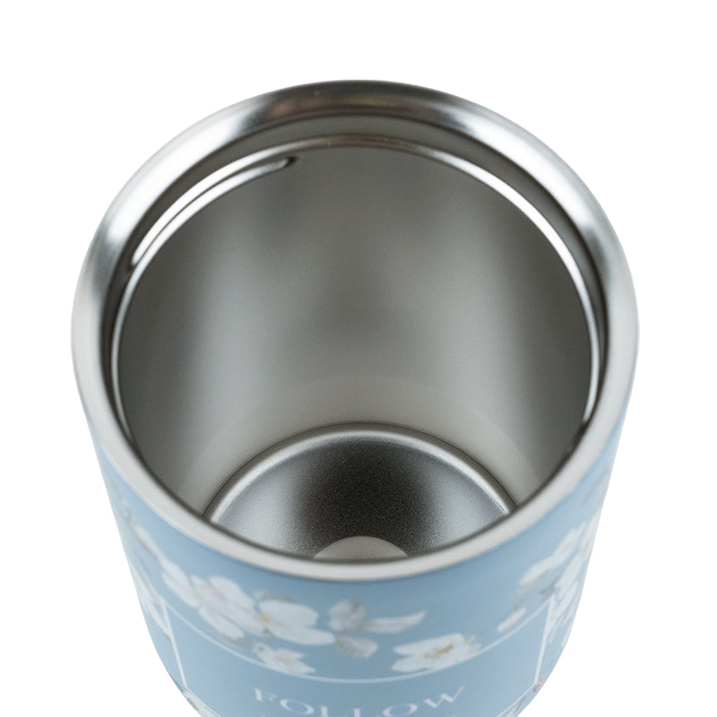 Wnętrze termokubka Axent wykonane ze stali nierdzewnej AISI 304.