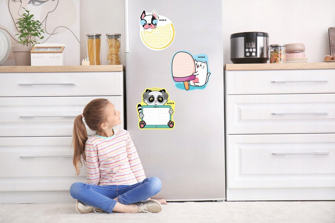 Mini tablica na ścianę lodówkę mazak Kite K22-474-1 przypomni Ci o ważnych wydarzeniach i zainspiruje do sukcesów w codziennych zadaniach.