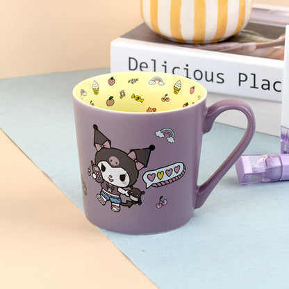 Ceramiczny kubek Kuromi, który dodaje stylu każdemu napojowi.