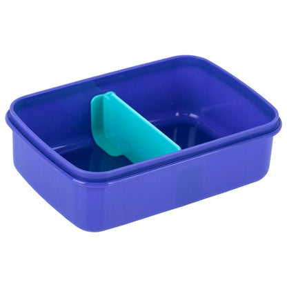 Snackbox Kuromi wypełniony zdrowymi smakołykami dla dziecka.