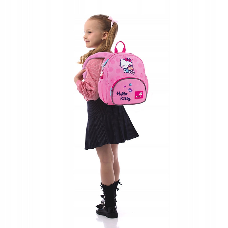 Różowy plecak przedszkolny Kite HK26-2727XS Hello Kitty widok z przodu.