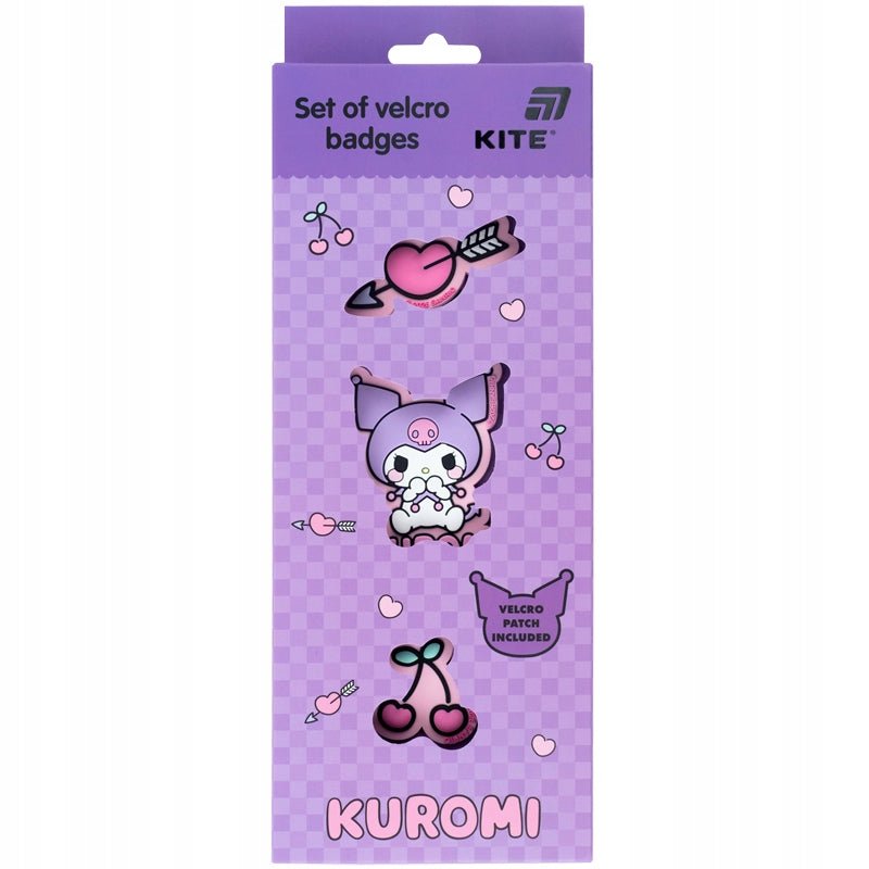 Pudełko z zestawem naszywek Kuromi.