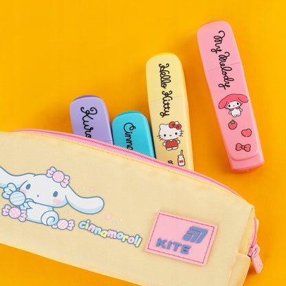 Zakreślacze pastelowe Kite w piórniku — kompaktowe markery idealne do szkolnego przybornika.