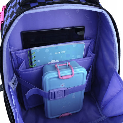 Tornister szkolny Kuromi Kite – wnętrze z przegrodami