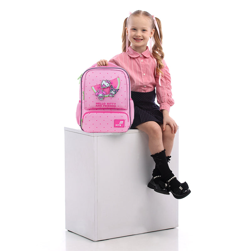plecak dziecięcy Hello Kitty z kieszeniami i odblaskami