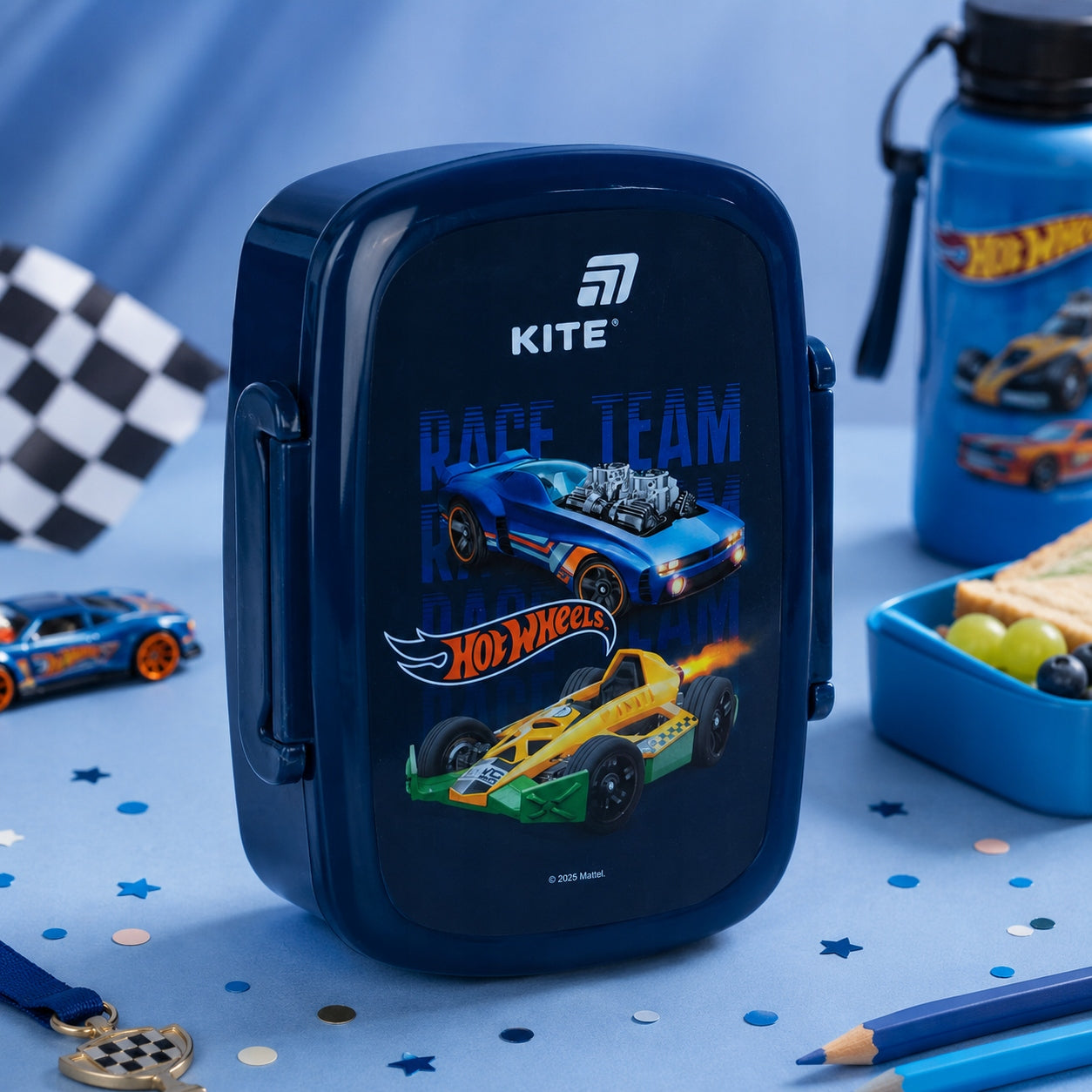 Oryginalny lunchbox Kite Hot Wheels w przezroczystym opakowaniu.