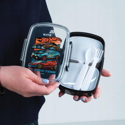 Pojemnik śniadaniowy Kite 750 ml w kolorze czarnym z motywem Hot Wheels.