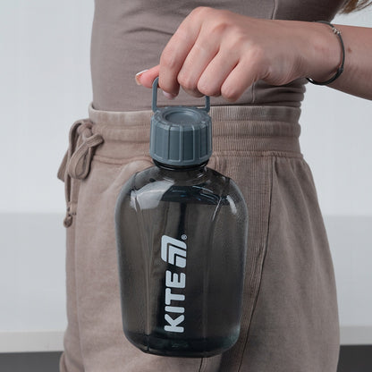 Szara butelka sportowa 650 ml z uchwytem Kite