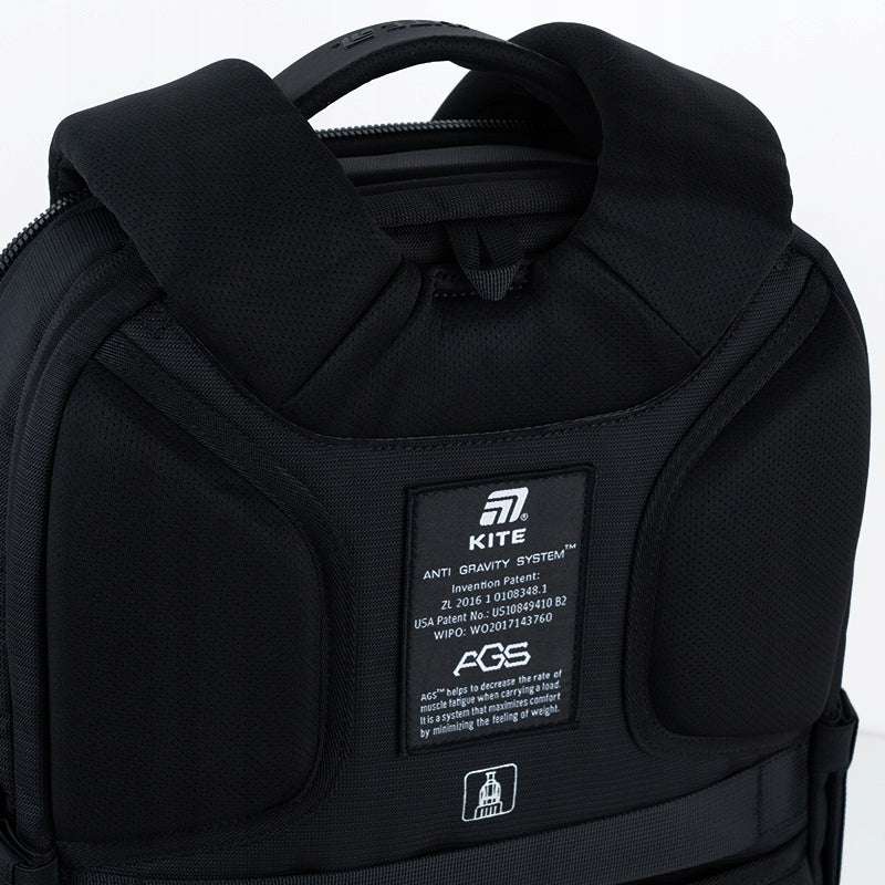 Zbliżenie na amortyzującą technologię Anti Gravity System.