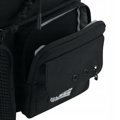 Plecak wielokieszeniowy Kite – zbliżenie na pojemne przednie kieszenie na akcesoria.