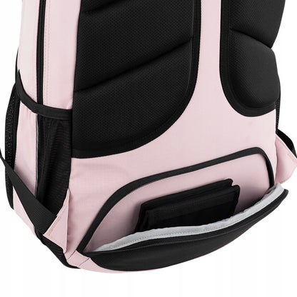 Bezpieczny schowek na cenne rzeczy ukryty w plecach.