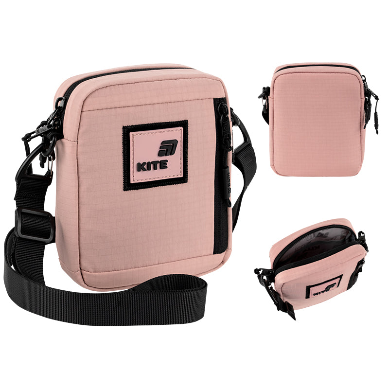 Ogólny widok różowej torebki crossbody Kite wykonanej z trwałego jeansu.