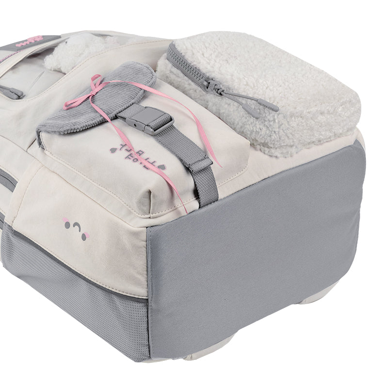 wzmocnione i stabilne dno plecaka Kite